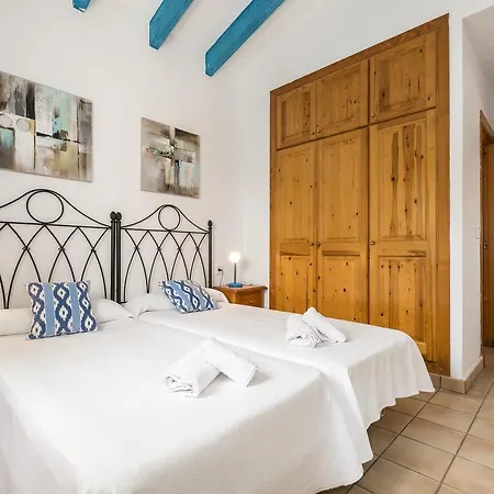 Villa Laura 245