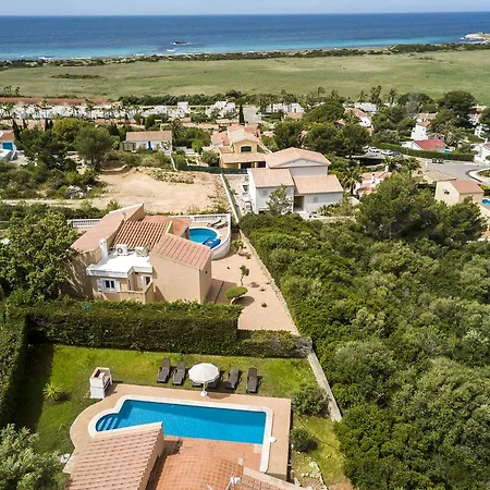 Laura 245 Villa